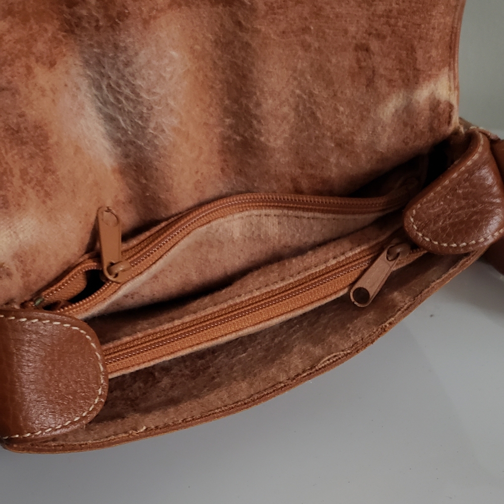 Courreges Brown Leather Vintage Crossbody Bag - French Designer '70s Gem, Gold - Picture 3 of 3
